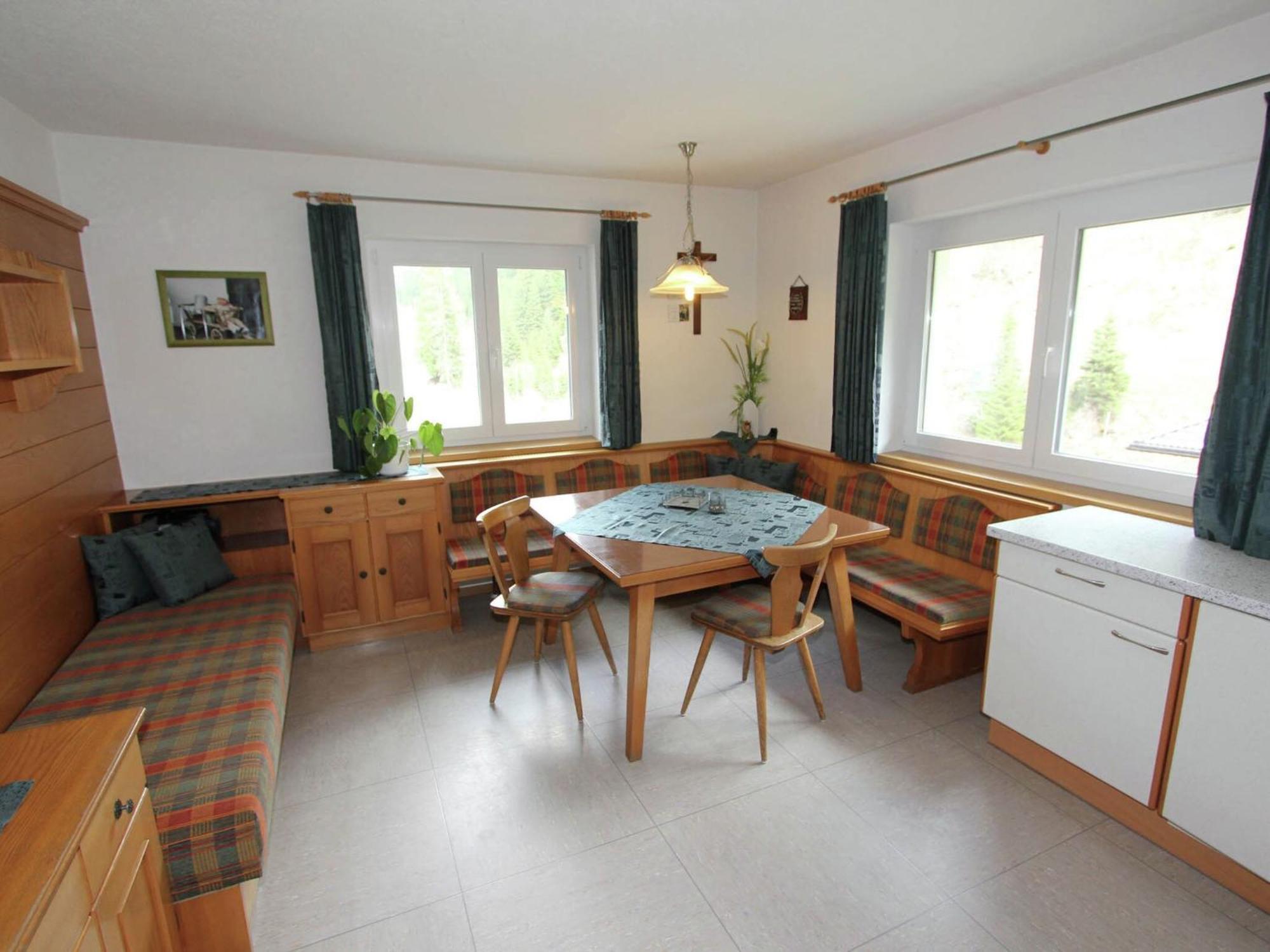 Home With A Wooden Decor And Full Of Atmosphere Außervillgraten Eksteriør billede